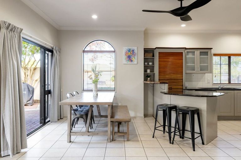 Photo of property in 2 Keswick Crescent, Huntington, Hamilton, 3210