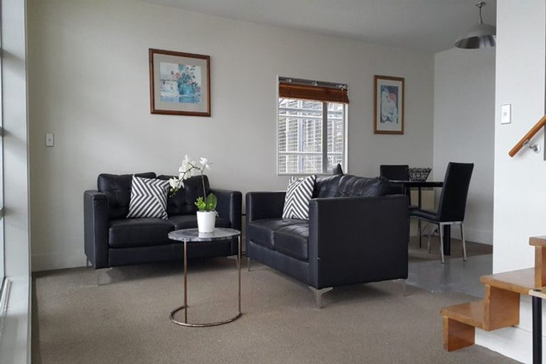 Photo of property in St Pauls Apartments, 49/43 Mulgrave Street, Thorndon, Wellington, 6011