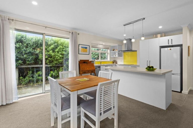 Photo of property in 4a Read Crescent, Clive, 4102