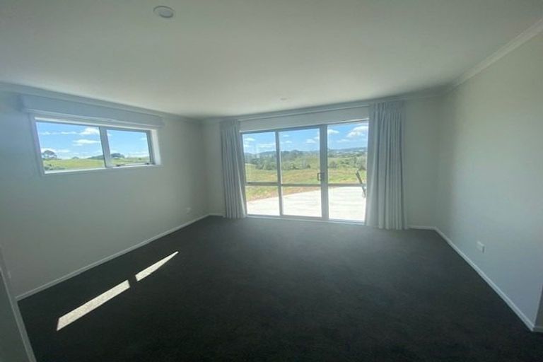 Photo of property in 274 Whitehills Road, Waitoki, Silverdale, 0994