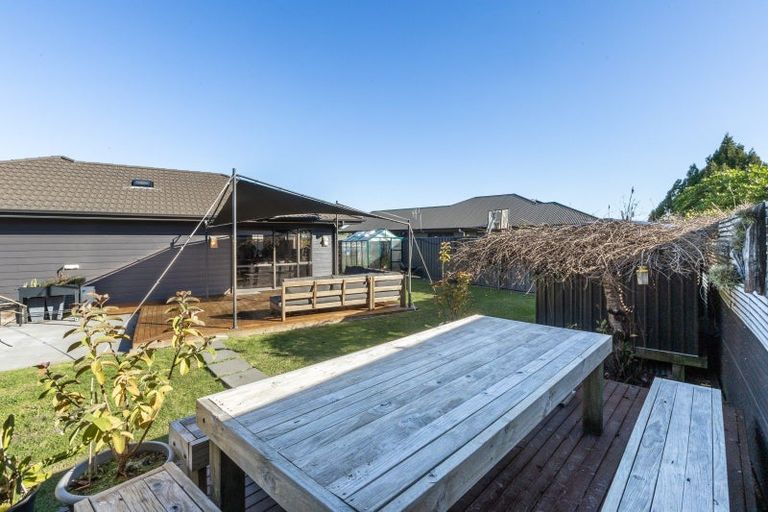 Photo of property in 24 Mcnaughton Place, Onekawa, Napier, 4110