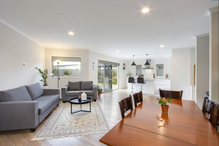 Photo of property in 4 Aparima Place, Awatoto, Napier, 4110