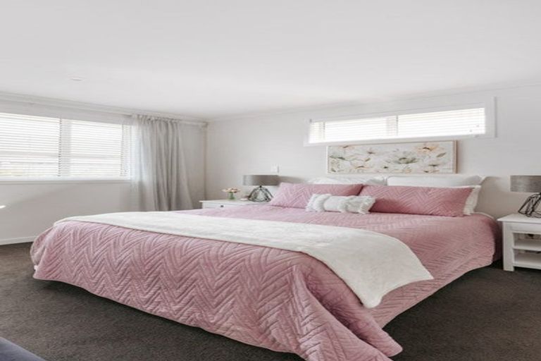 Photo of property in Waterview Estate, 34/4 Greystone Place, Omokoroa, 3114