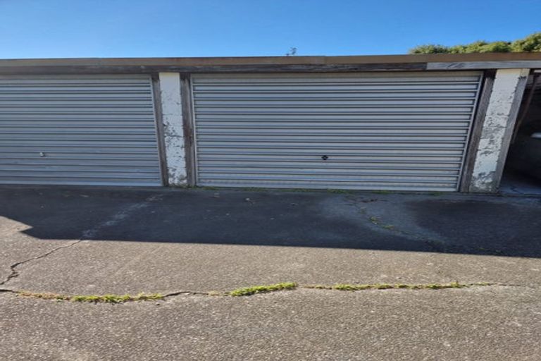 Photo of property in 2/350 Worcester Street, Linwood, Christchurch, 8011