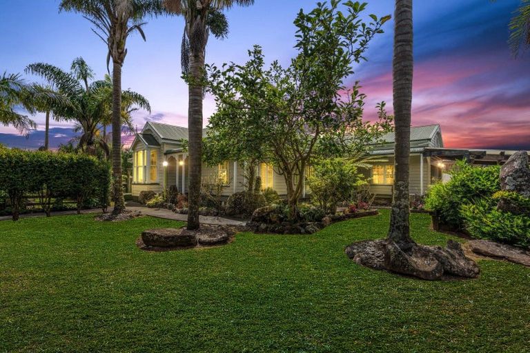 Photo of property in 18 Waro Drive, Hikurangi, 0114