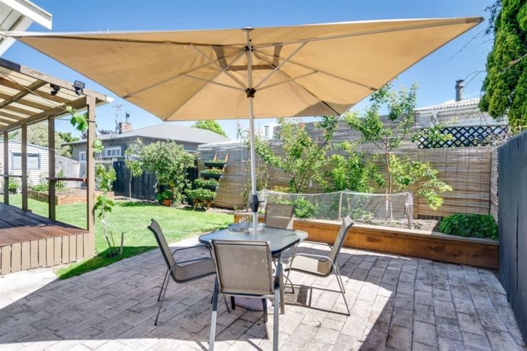 Photo of property in 1/171 Vigor Brown Street, Napier South, Napier, 4110