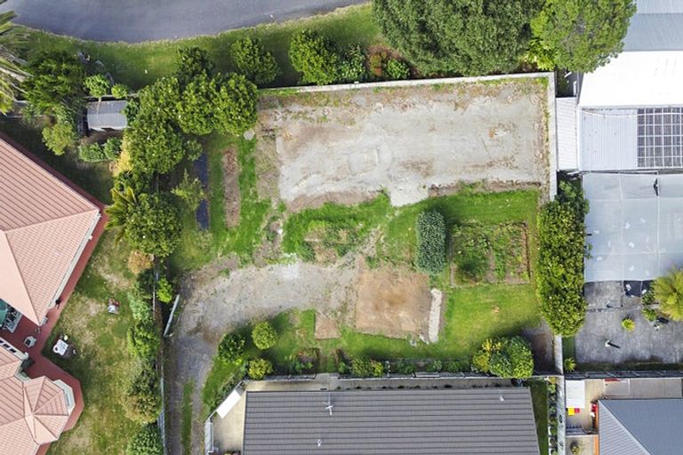 Photo of property in 3 Portland Drive, Highlands Park, New Plymouth, 4312