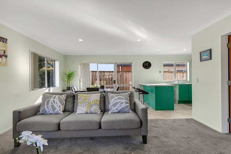 Photo of property in 16 Pohutukawa Grove, Titahi Bay, Porirua, 5022