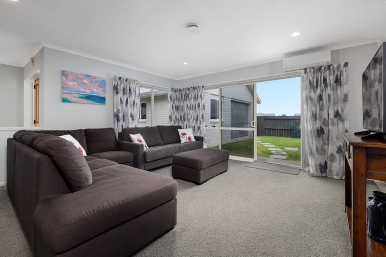 Photo of property in 781 Grenada Street, Papamoa Beach, Papamoa, 3118