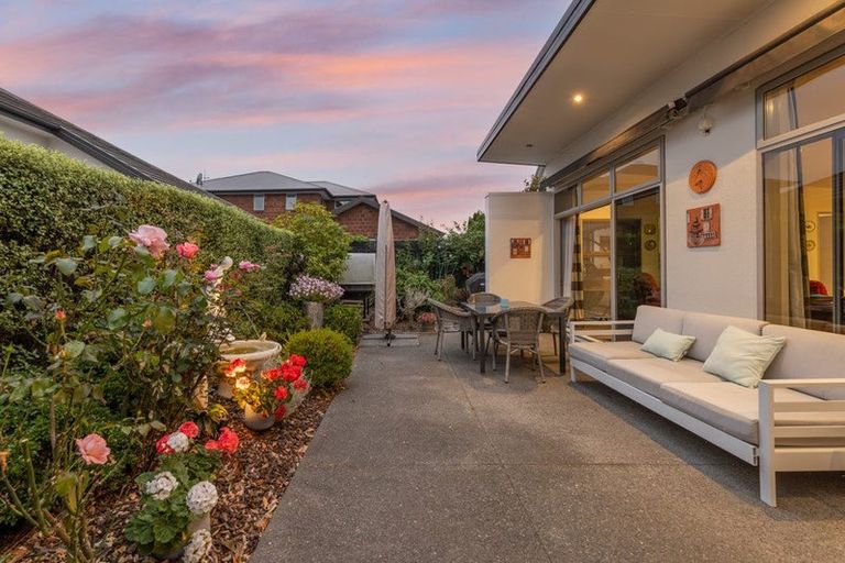 Photo of property in 6 Brookfield Drive, Northwood, Christchurch, 8051