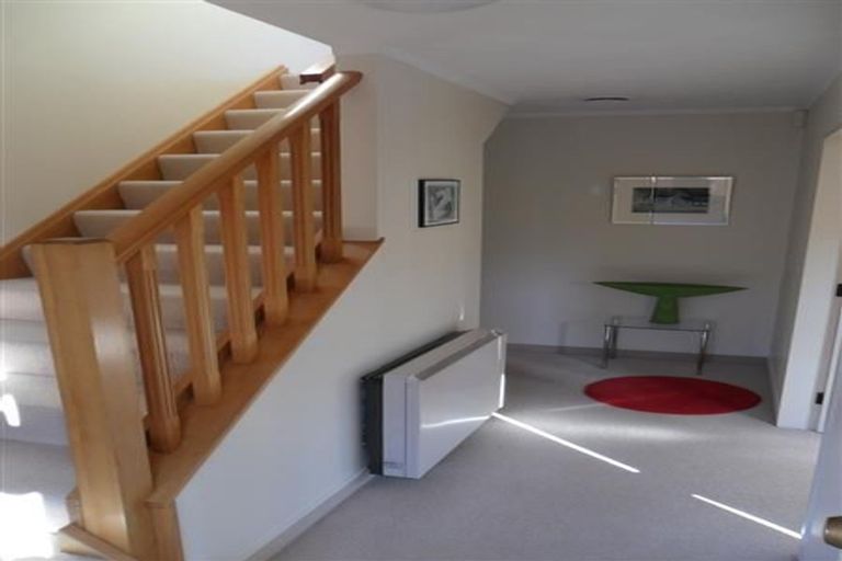 Photo of property in 67a Thatcher Crescent, Crofton Downs, Wellington, 6035