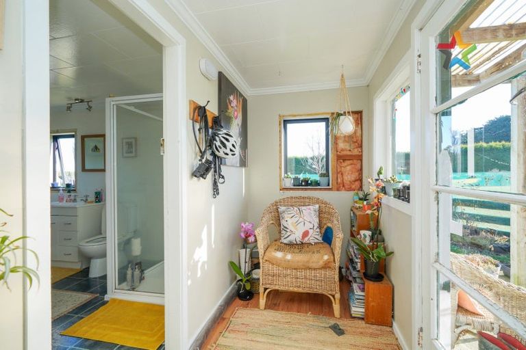 Photo of property in 96 Ryal Bush Wallacetown Road, Ryal Bush, Invercargill, 9876