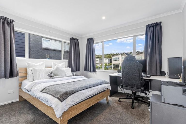 Photo of property in 48 Karepiro Drive, Stanmore Bay, Whangaparaoa, 0932
