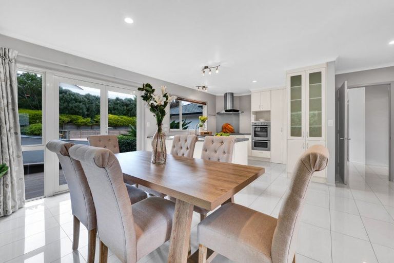 Photo of property in 6c Highfield Place, Highlands Park, New Plymouth, 4312