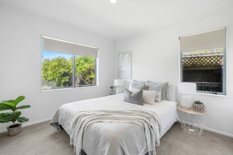 Photo of property in 37 Lavender Place, Papamoa Beach, Papamoa, 3118