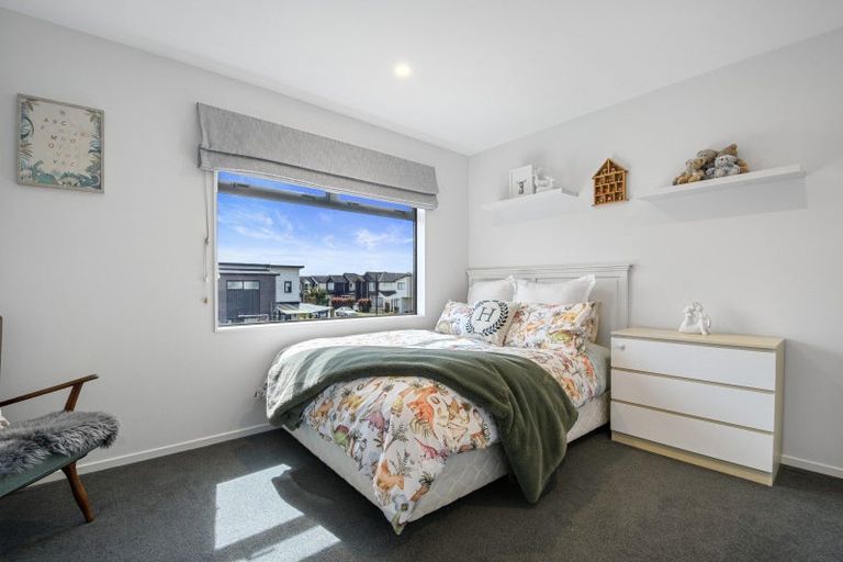 Photo of property in 14 Timbermill Road, Whenuapai, Auckland, 0618