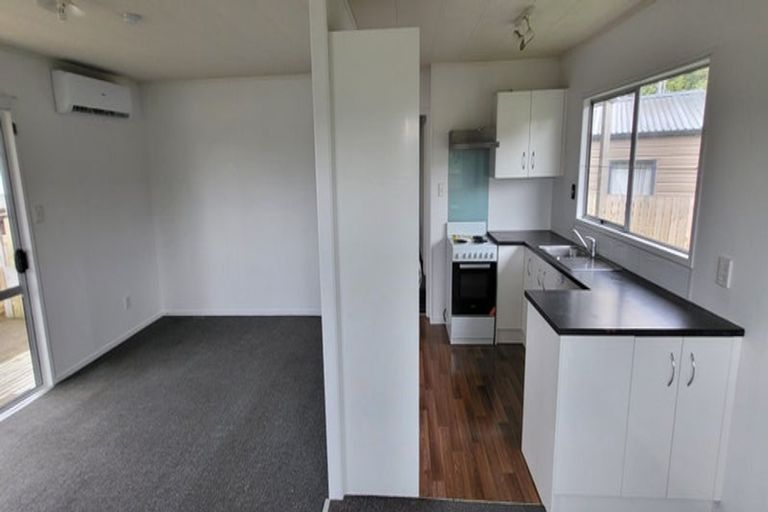 Photo of property in 63 Burundi Avenue, Clendon Park, Auckland, 2103