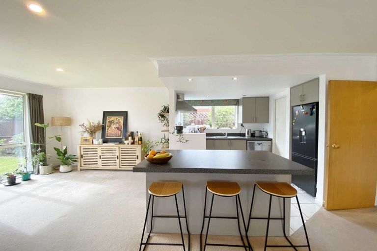 Photo of property in 3/483 Greers Road, Bishopdale, Christchurch, 8053