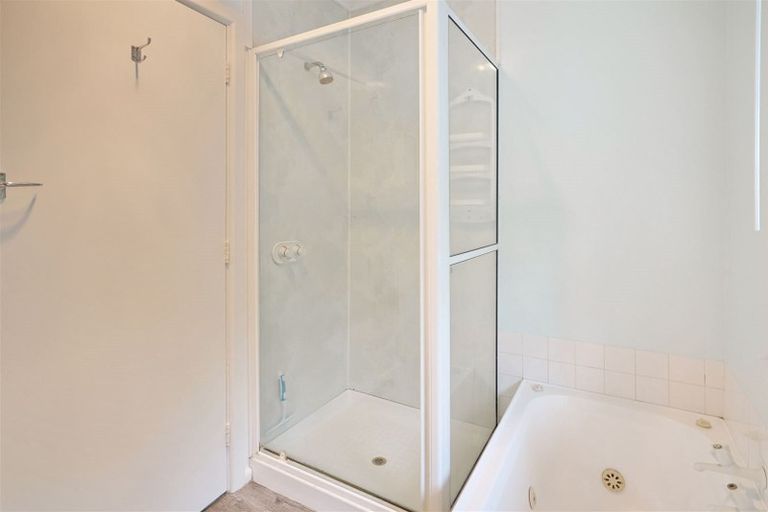 Photo of property in 44a Greenhaven Drive, Burwood, Christchurch, 8083