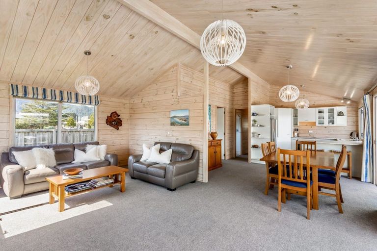 Photo of property in 16 The Dunes, Pauanui, Hikuai, 3579