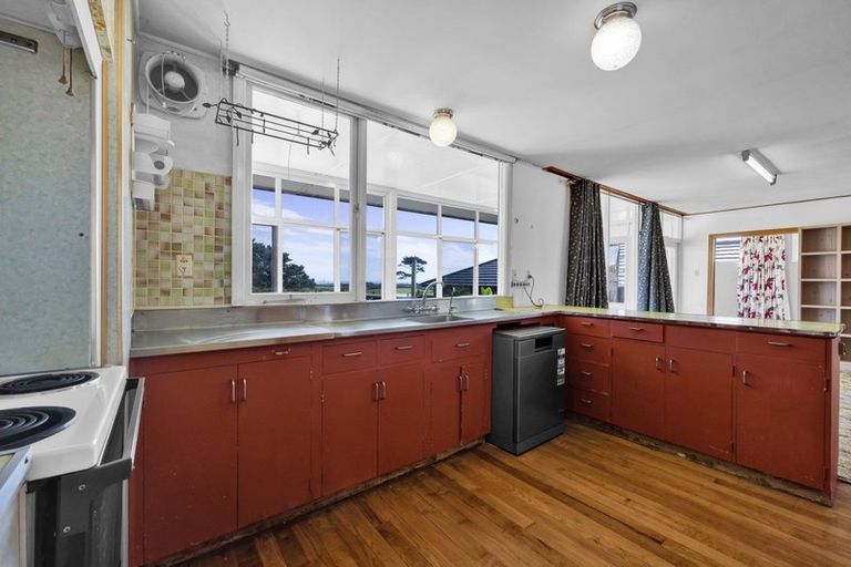 Photo of property in 371 South Road, Hawera, 4674