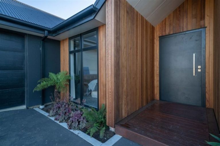 Photo of property in 23 Hinterland Drive, Prebbleton, 7604