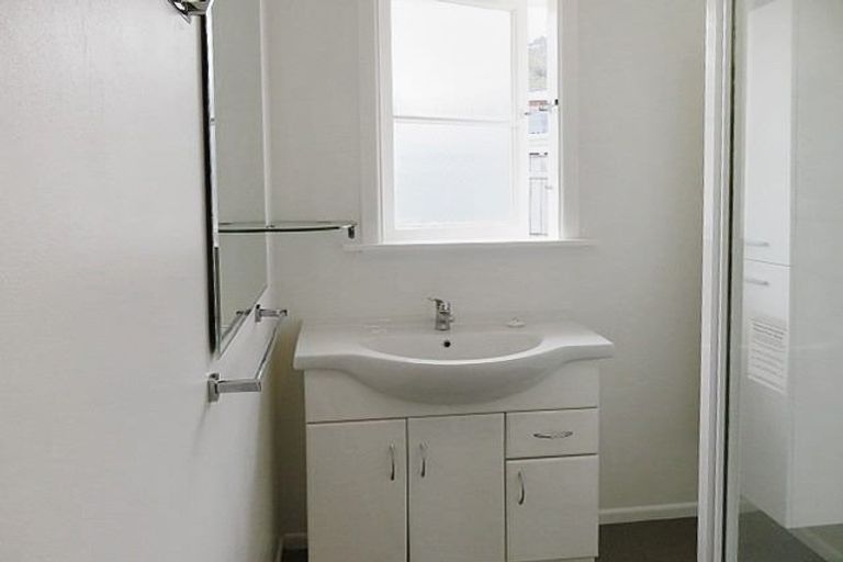 Photo of property in 49 Horoeka Street, Stokes Valley, Lower Hutt, 5019