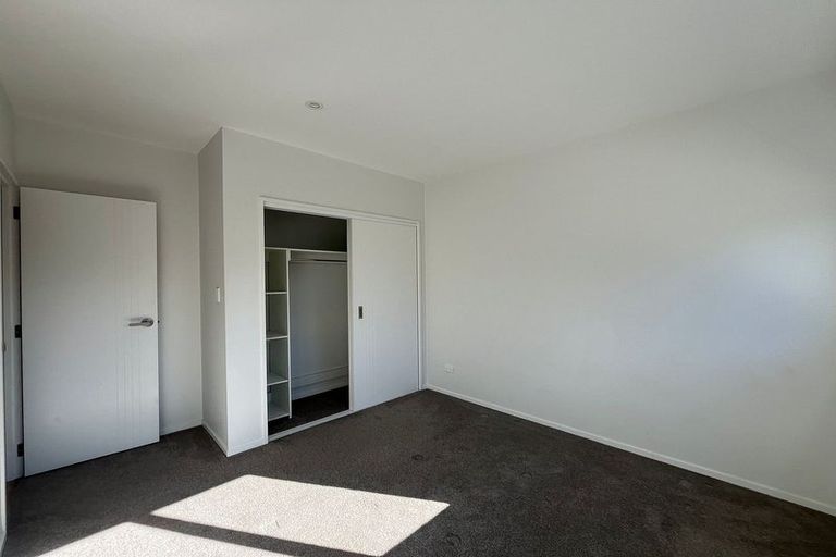 Photo of property in 38 White Heron Drive, Massey, Auckland, 0614