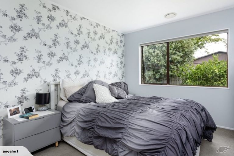 Photo of property in 15b Doncaster Drive, Papamoa Beach, Papamoa, 3118