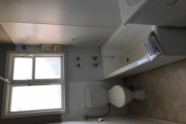 Photo of property in 79a Memorial Avenue, Ilam, Christchurch, 8053