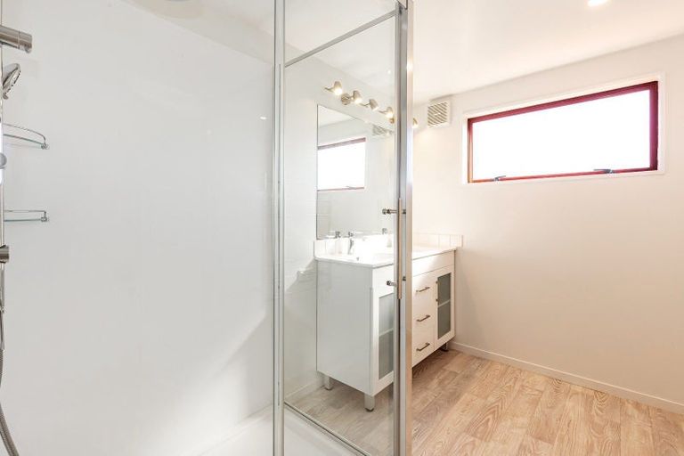 Photo of property in 16 James Cook Drive, Whitby, Porirua, 5024