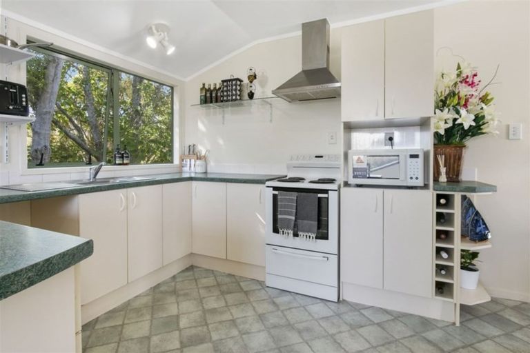 Photo of property in 22a Glenorchy Street, Glen Eden, Auckland, 0602