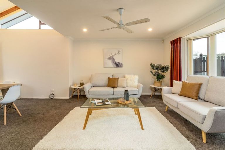 Photo of property in 144 Inwoods Close, Parklands, Christchurch, 8083