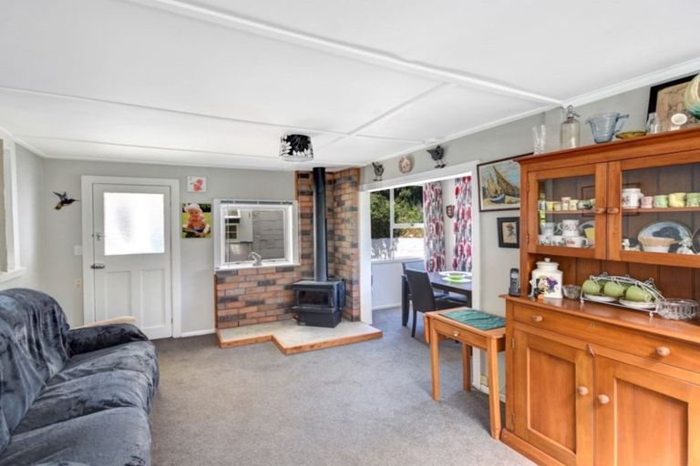 Photo of property in 54 Perth Street, South Hill, Oamaru, 9400