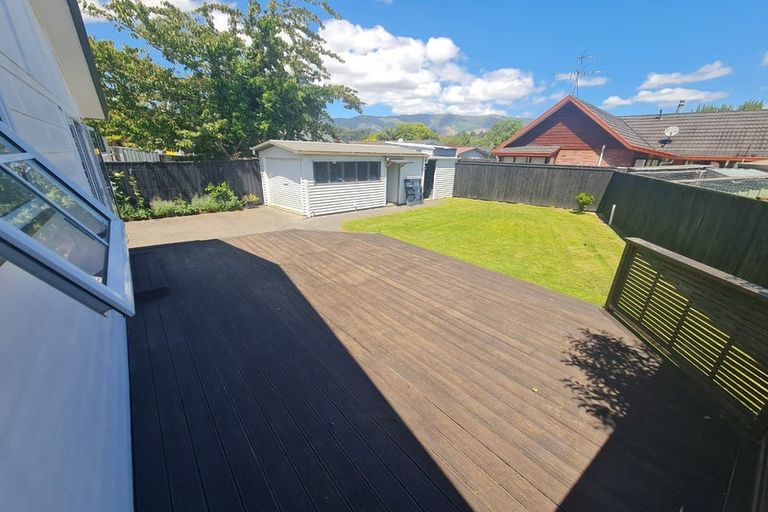 Photo of property in 4 Delaware Grove, Totara Park, Upper Hutt, 5018
