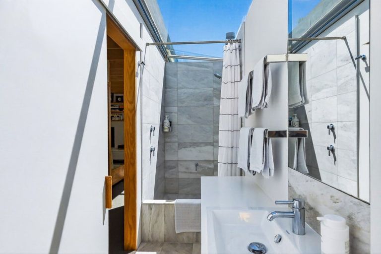 Photo of property in 16 Leys Crescent, Remuera, Auckland, 1050