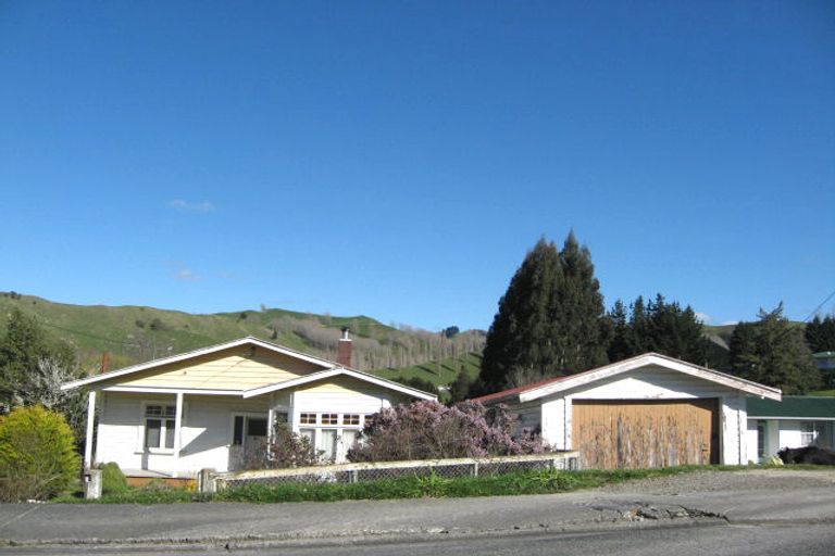 Photo of property in 51 Kaka Road, Taihape, 4720
