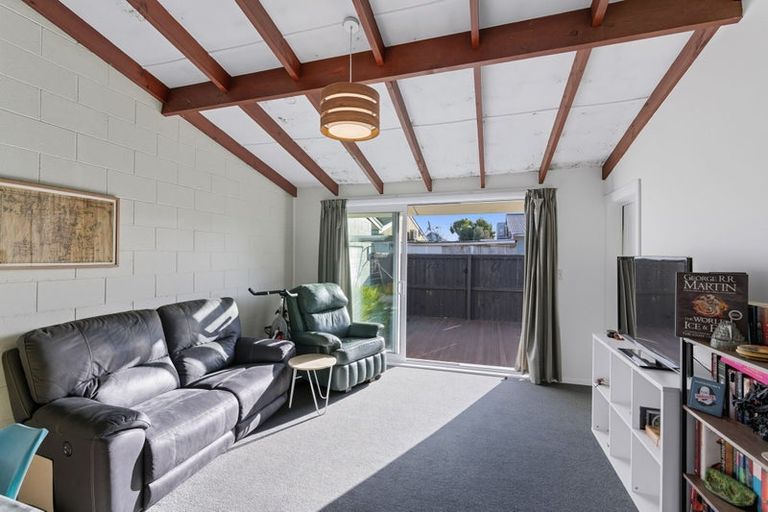 Photo of property in 3/45 Alexandra Street, Richmond, Christchurch, 8013