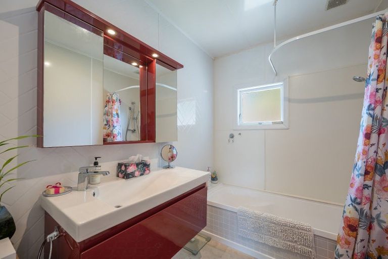 Photo of property in 35 Roto Street, Tahunanui, Nelson, 7011