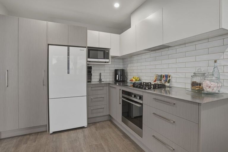 Photo of property in 344 Kenmure Road, Kenmure, Dunedin, 9011