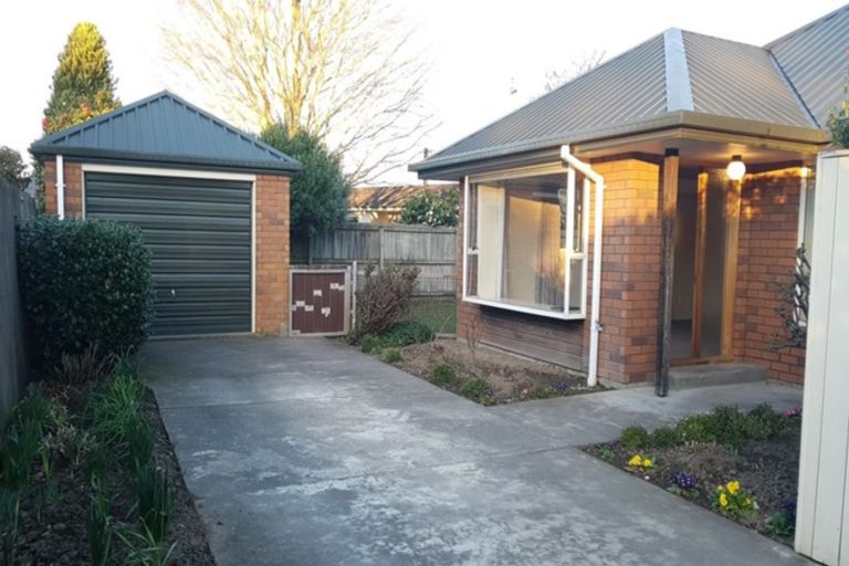 Photo of property in 122b East Belt, Lincoln, 7608