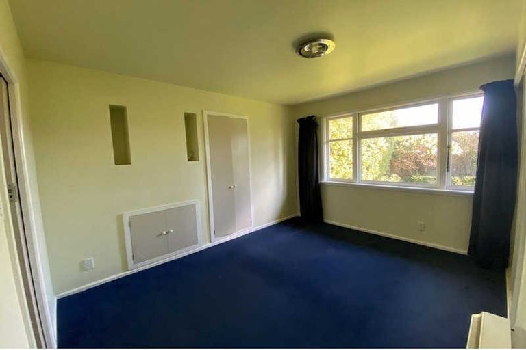 Photo of property in 32 Strowan Road, Strowan, Christchurch, 8052