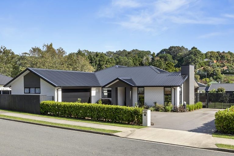 Photo of property in 23 Sycamore Grove, Lower Vogeltown, New Plymouth, 4310