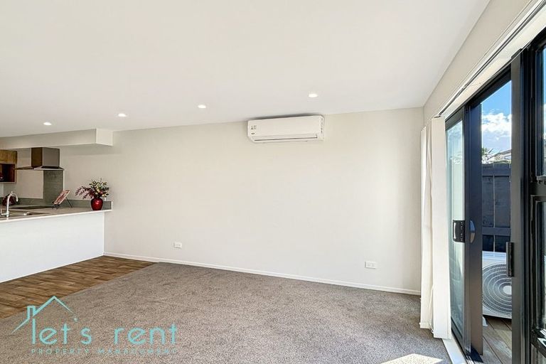 Photo of property in 61 Tima Lane, Mangere Bridge, Auckland, 2022