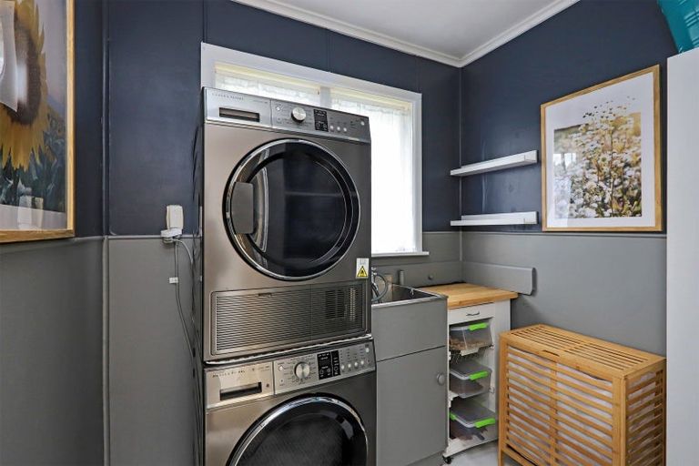 Photo of property in 38 Oldham Avenue, Onekawa, Napier, 4110