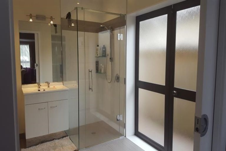 Photo of property in 9 Cooper Street, Pukekohe, 2120