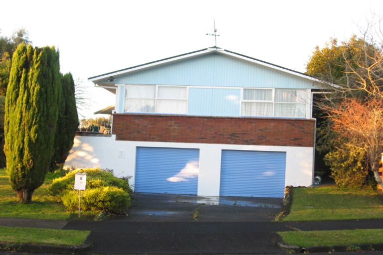 Photo of property in 8 Patricia Place, Hillpark, Auckland, 2102
