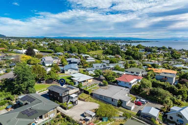 Photo of property in 1/75 Gillies Avenue, Taupo, 3330