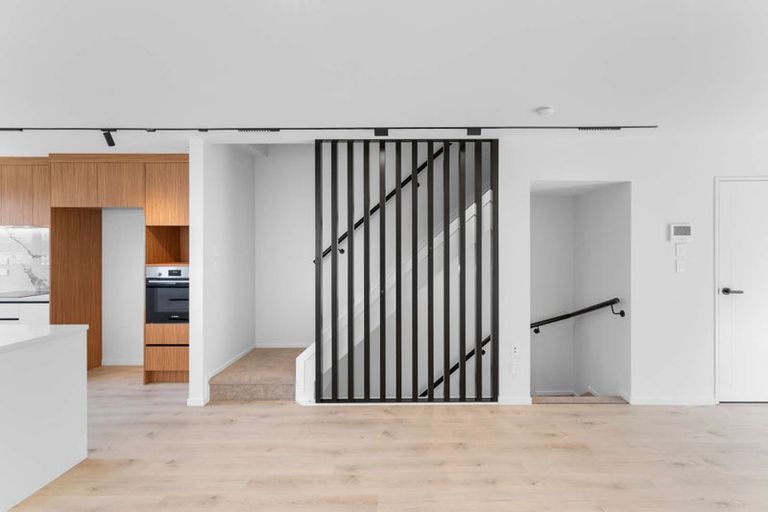 Photo of property in 20b Makomako Drive, Orewa, 0931