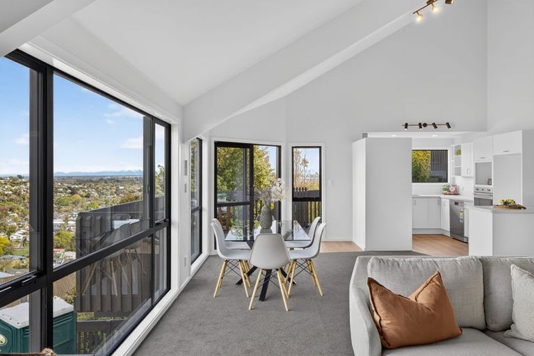 Photo of property in 2/19 Lookaway Place, Huntsbury, Christchurch, 8022